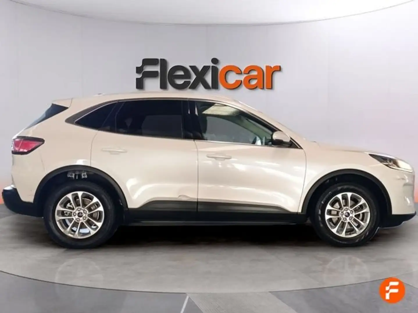 Ford Kuga 1.5 EcoBlue Titanium FWD 120 Aut. Blanco - 2