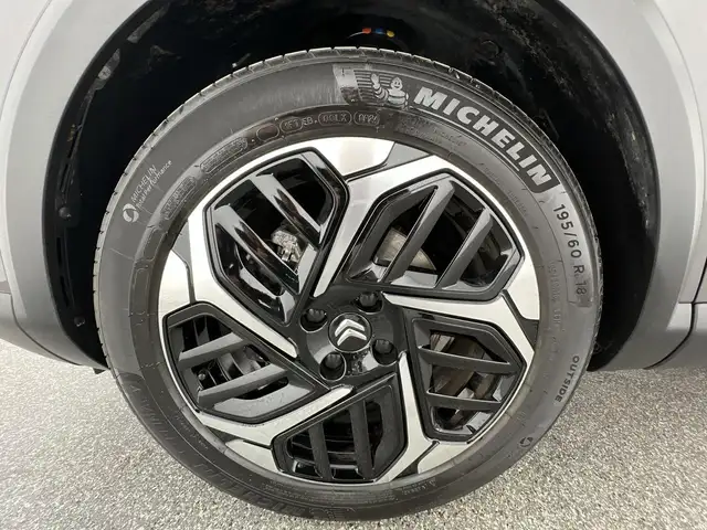 Citroen C4 view 6