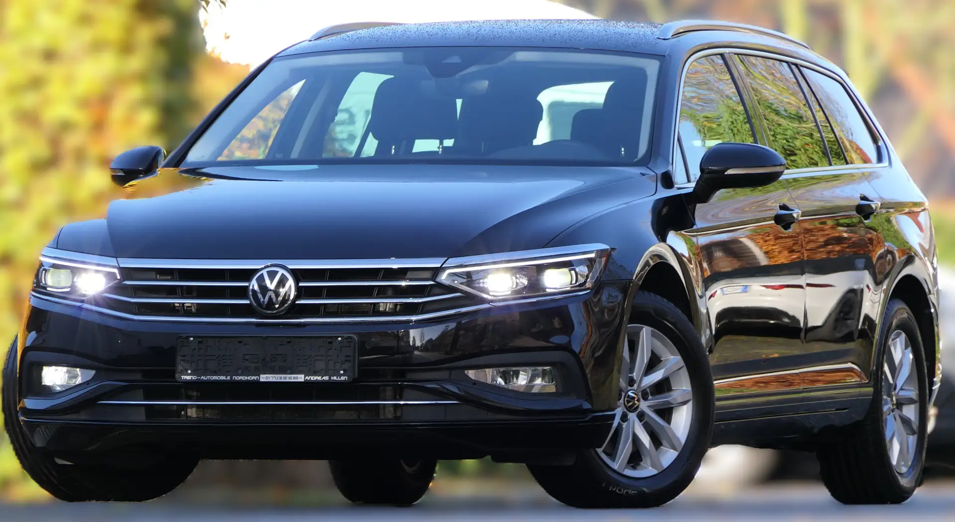 Volkswagen Passat Variant PASSAT+BUSINESS+DSG+NAVI+ALU+MATRIX LED+RFK+AHK+++ Schwarz - 1
