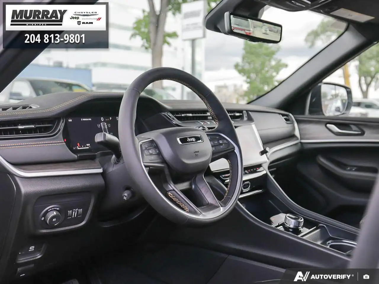 Jeep Grand Cherokee photo Jeep Grand Cherokee
