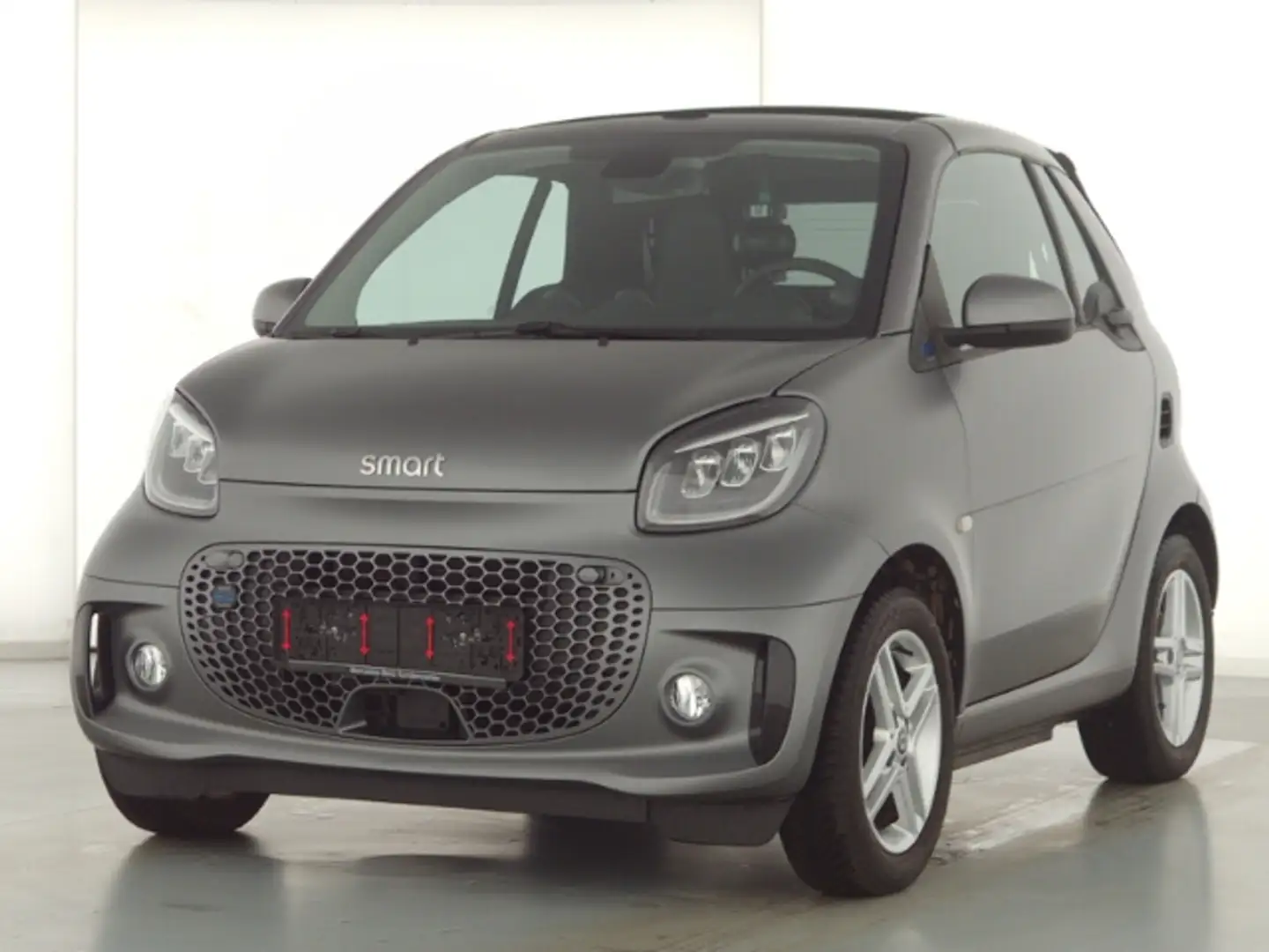 smart forTwo EQ Cabrio Passion Exclusive 22kW JBL LED Šedá - 2