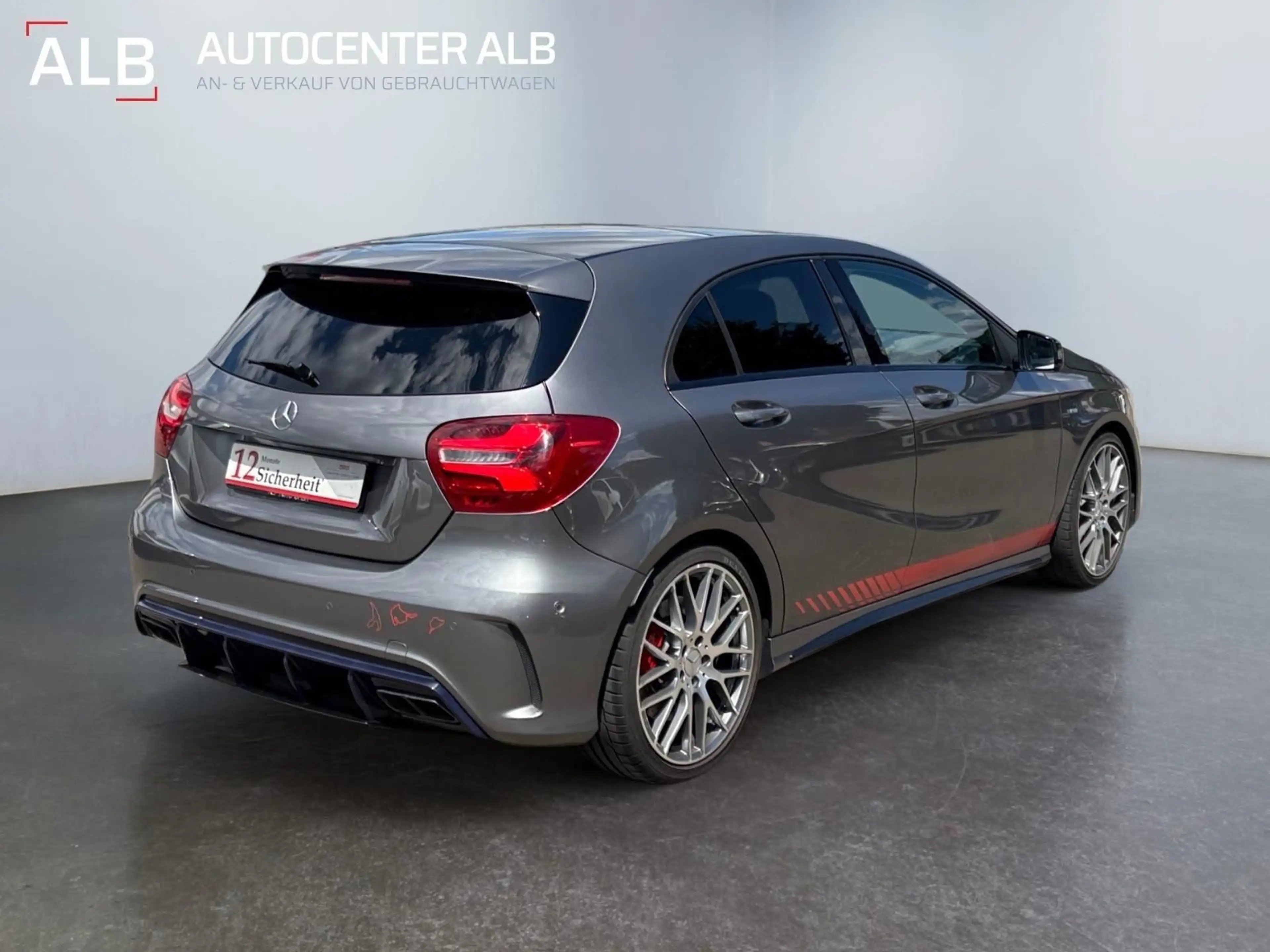 Mercedes-Benz A 45 AMG 4Matic/AUTOMATIK/PANO/LED/NAVI/ — photo 5