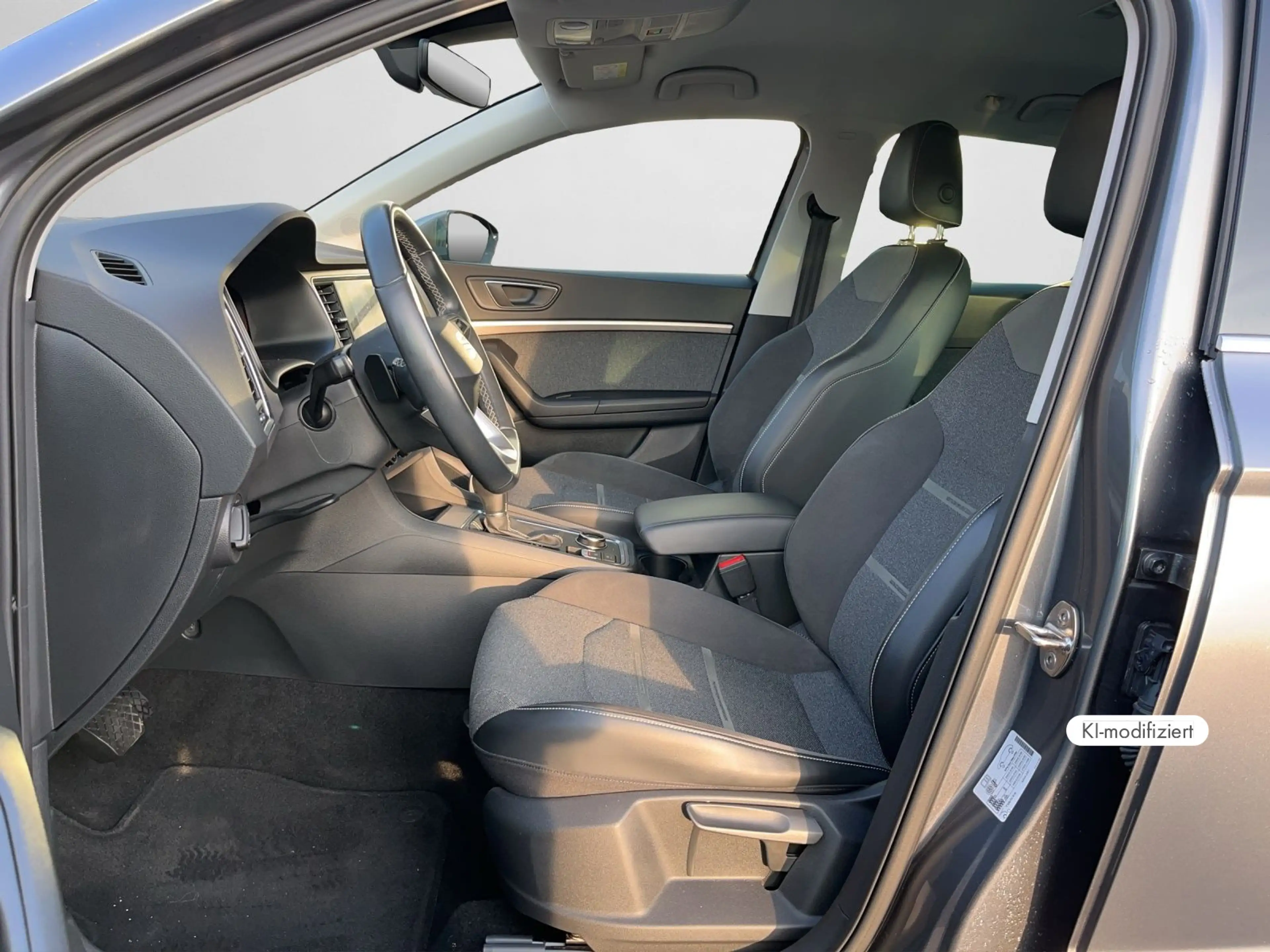 SEAT Ateca Xperience 1.5 TSI — photo 12