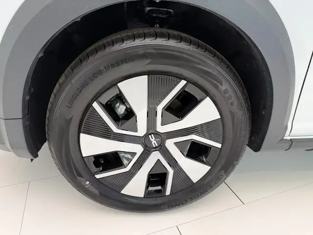 Dacia Sandero view 10