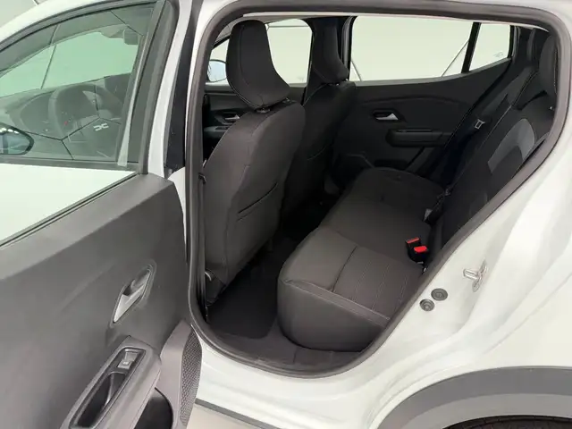 Dacia Sandero view 15