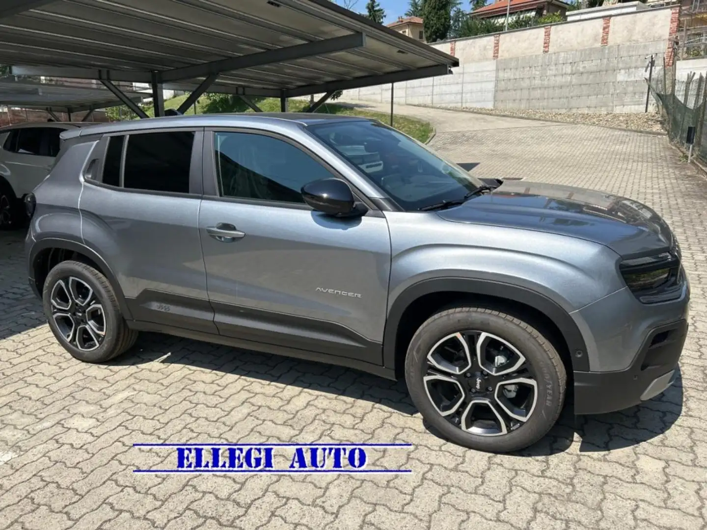 Jeep Avenger 1.2 Summit INFOTAINTMENT KM 0 Argento - 2