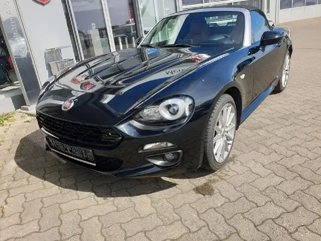 Fiat 124 Spider Lusso