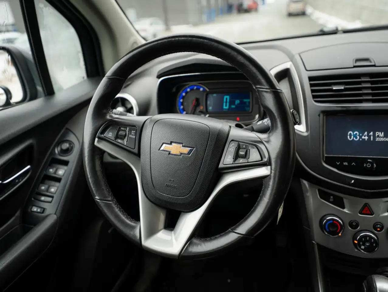Chevrolet Trax снимка Chevrolet Trax