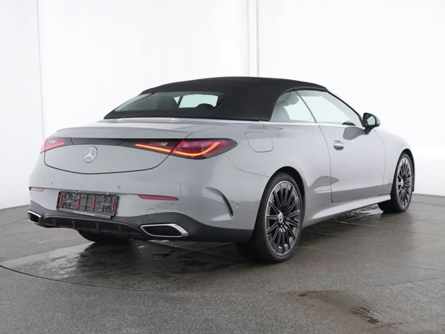 Mercedes-Benz CLE 450 4M Cabrio AMG/DISTRO/HEADUP/360/STZKL Gris - 2