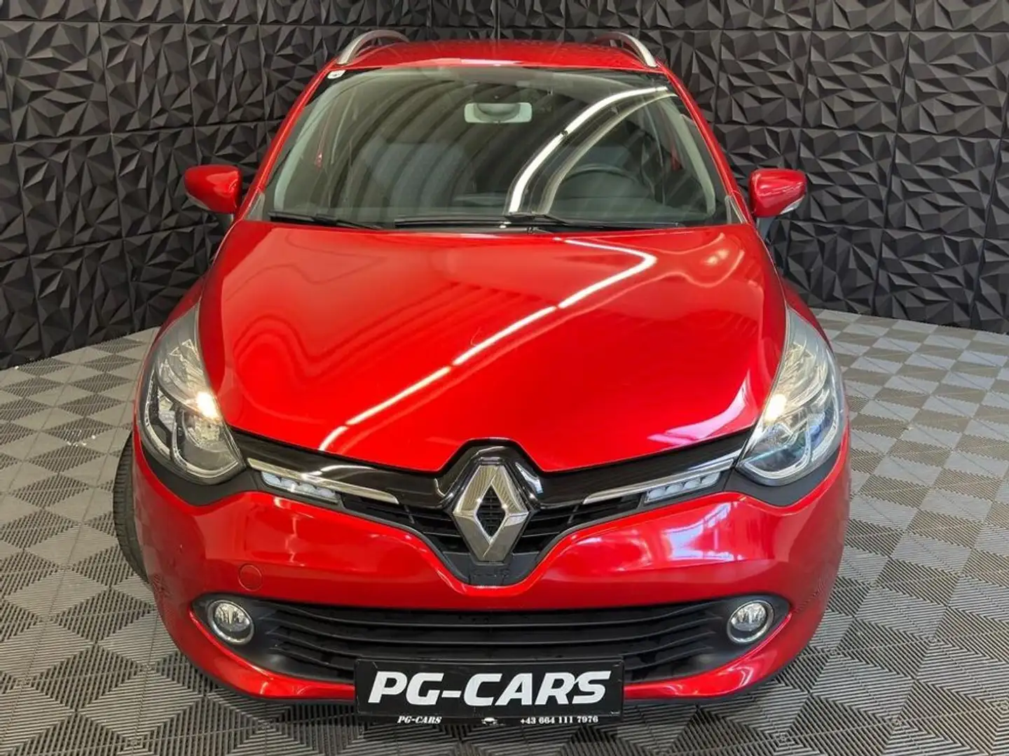 Renault Clio 0.9 Energy Luxe Rood - 2