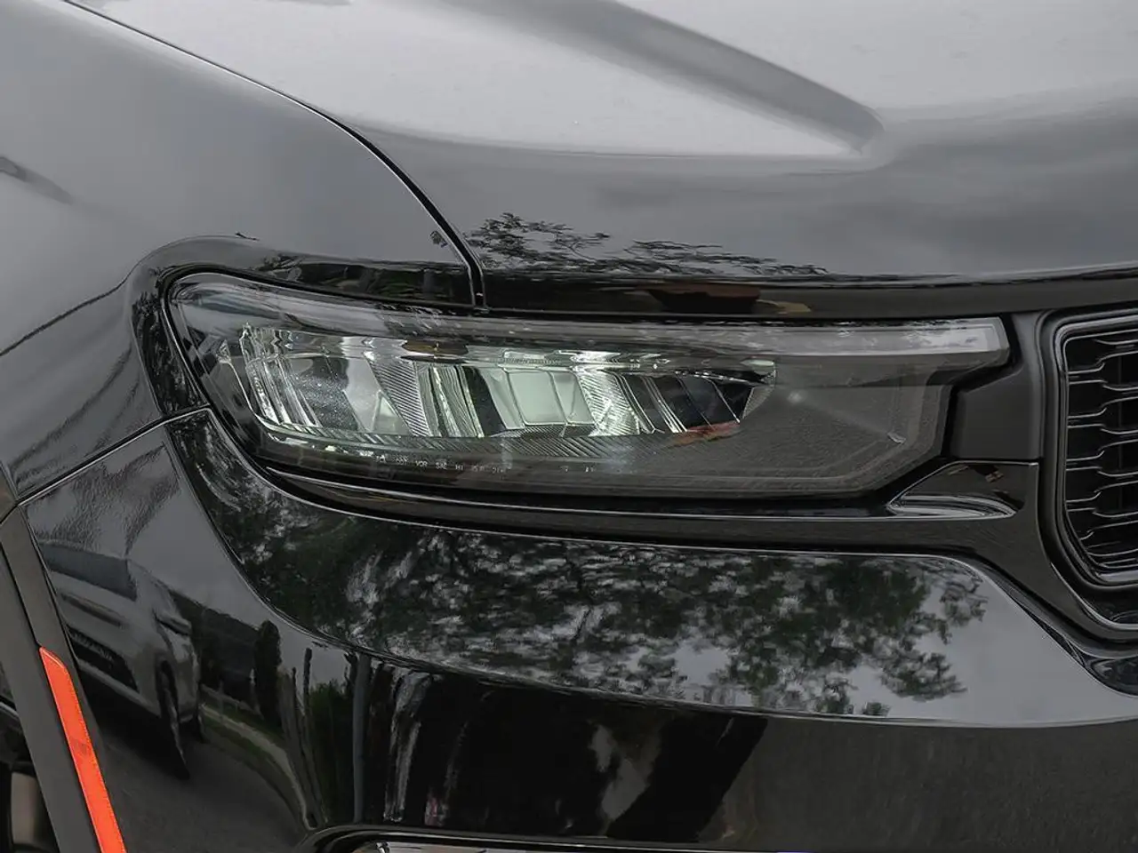 Jeep Grand Cherokee снимка Jeep Grand Cherokee