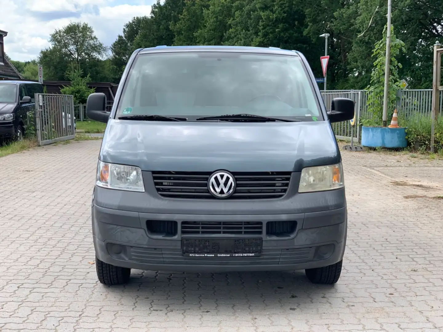 Volkswagen T5 Multivan Startline 1 Hand Service gewartet Grau - 2