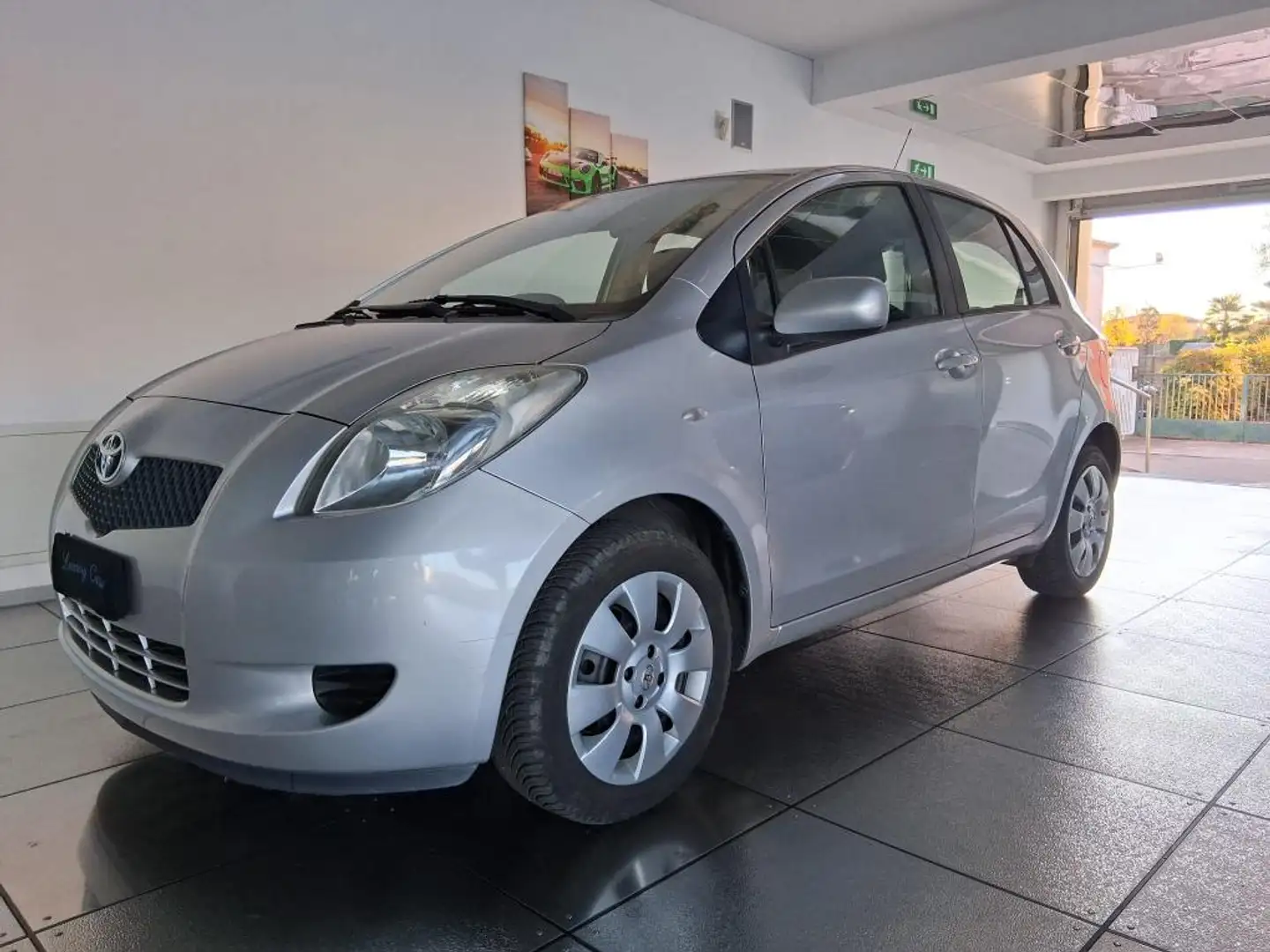 Toyota Yaris 1.0 BENZINA IDONEA NEOPATENTATI Argent - 2