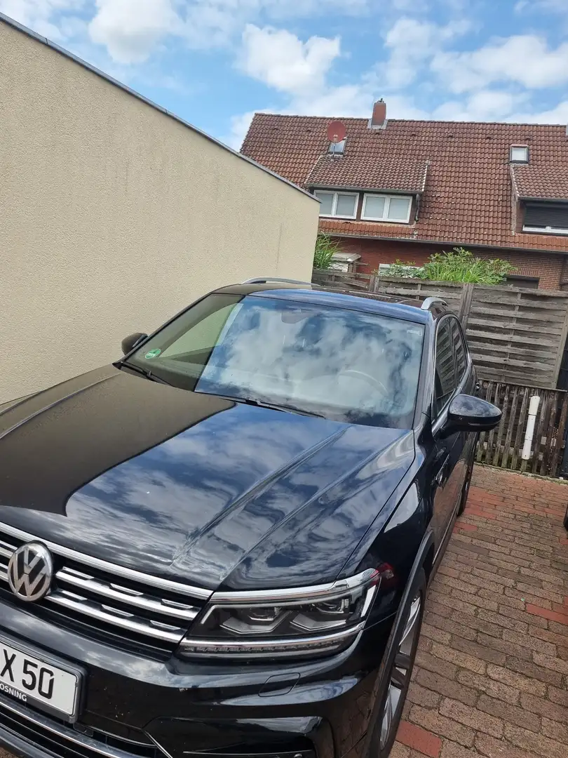 Volkswagen Tiguan Highline  4Motion Schwarz - 1
