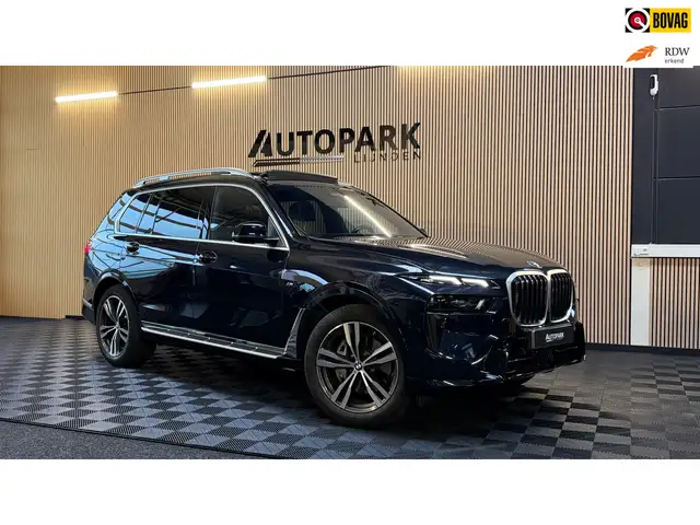 BMW X7 XDrive40i M-Sport|Softclose|Keyless|HUD|7Pers.|Sky