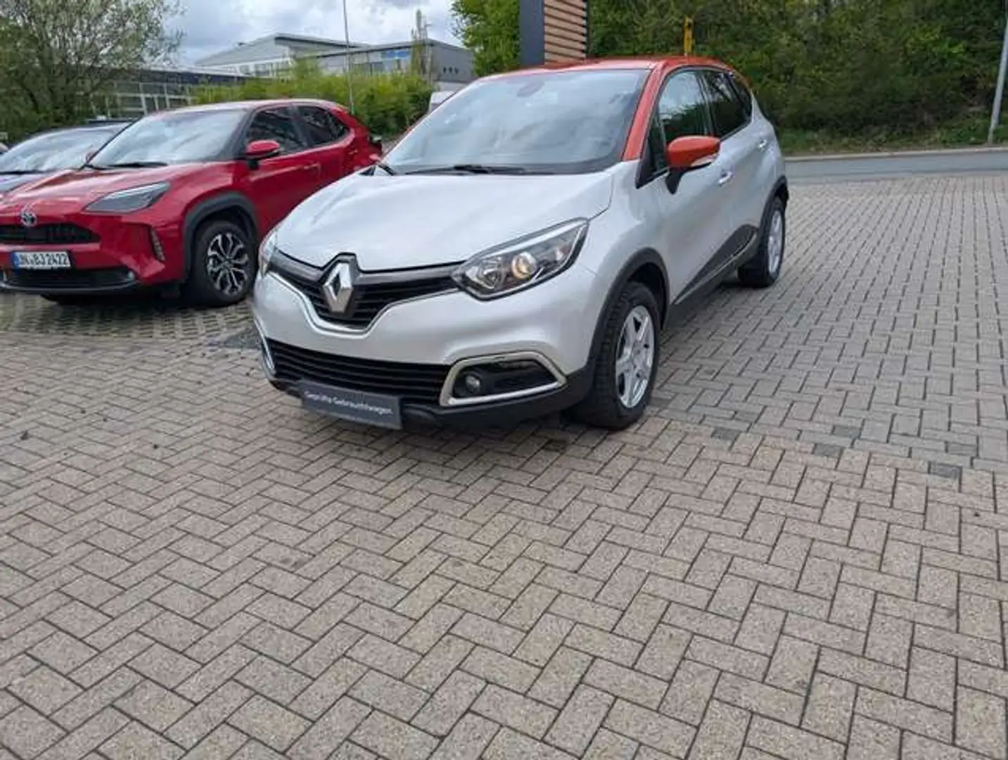 Renault Captur ENERGY TCe 120 Intens - 2
