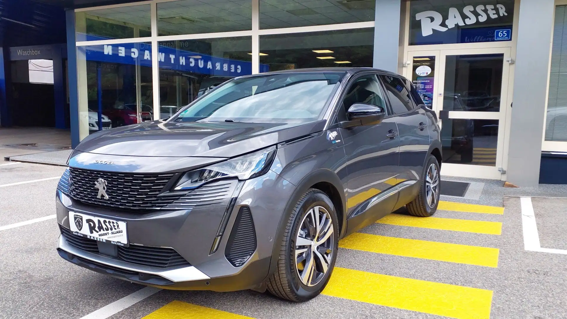 Peugeot 3008 Allure 1.6 PlugIn-Hybrid 225 Grau - 2