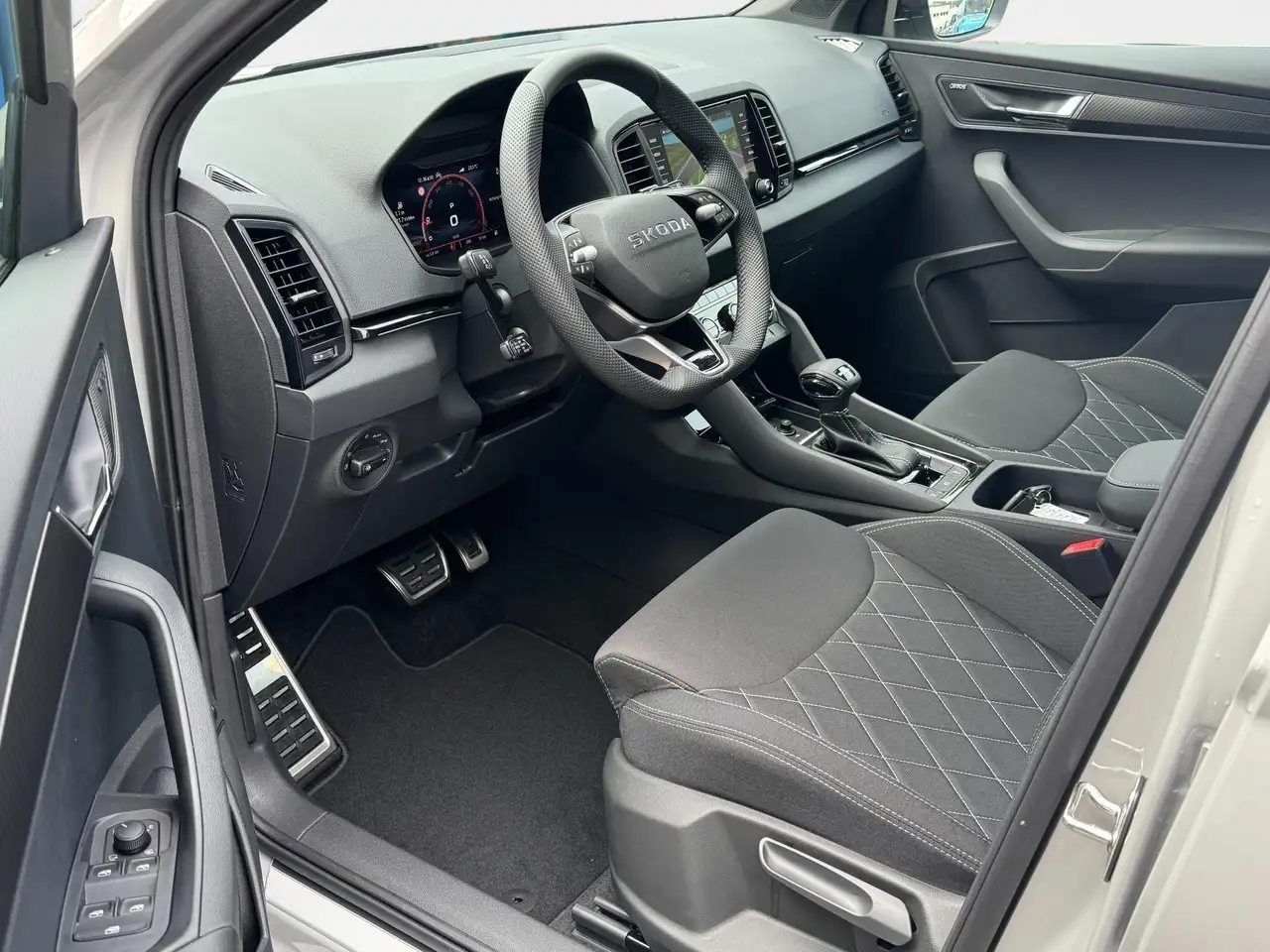 Skoda Karoq 2026 — фото 10