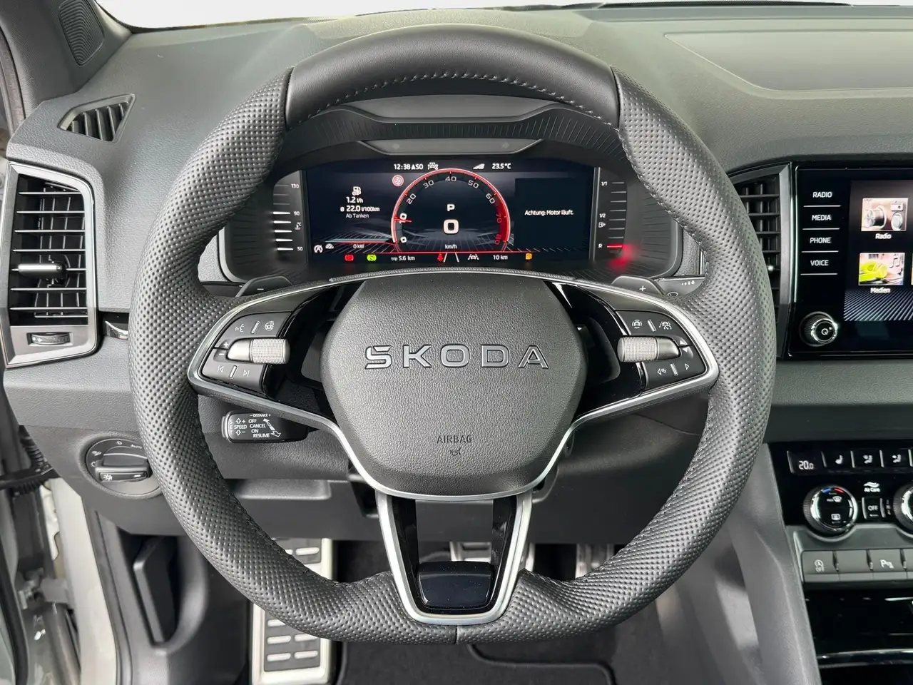 Skoda Karoq 2026 — фото 11