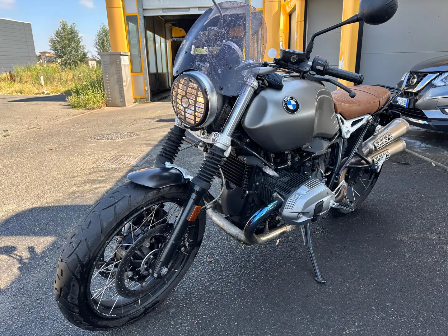 BMW R 12 nineT Scrambler Grigio - 1