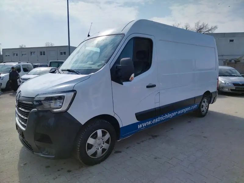 RENAULT Master