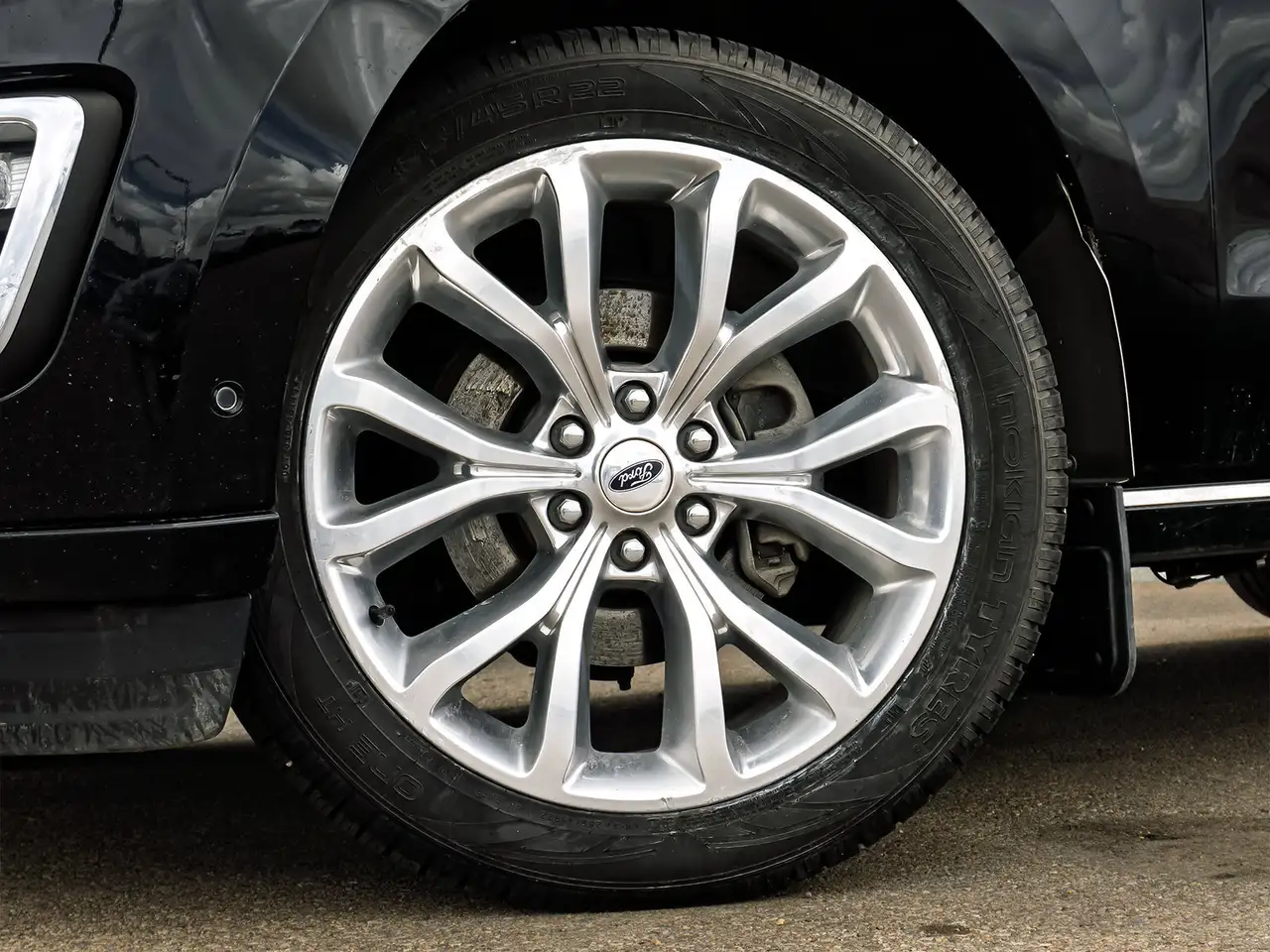 Ford Expedition снимка Ford Expedition