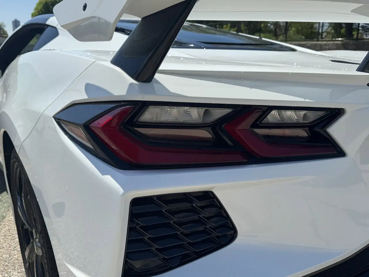 Chevrolet Corvette снимка Chevrolet Corvette