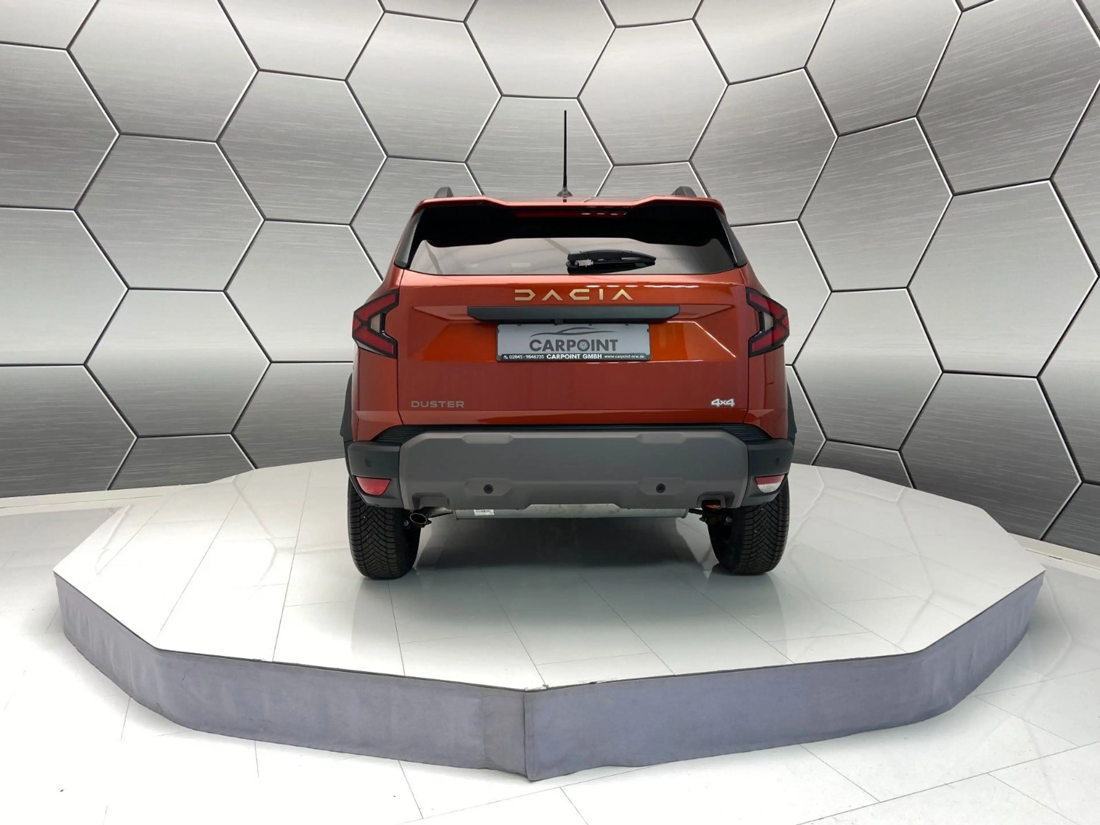Dacia Duster Extreme hybrid-G 150 4x4 Winter/City — photo 5