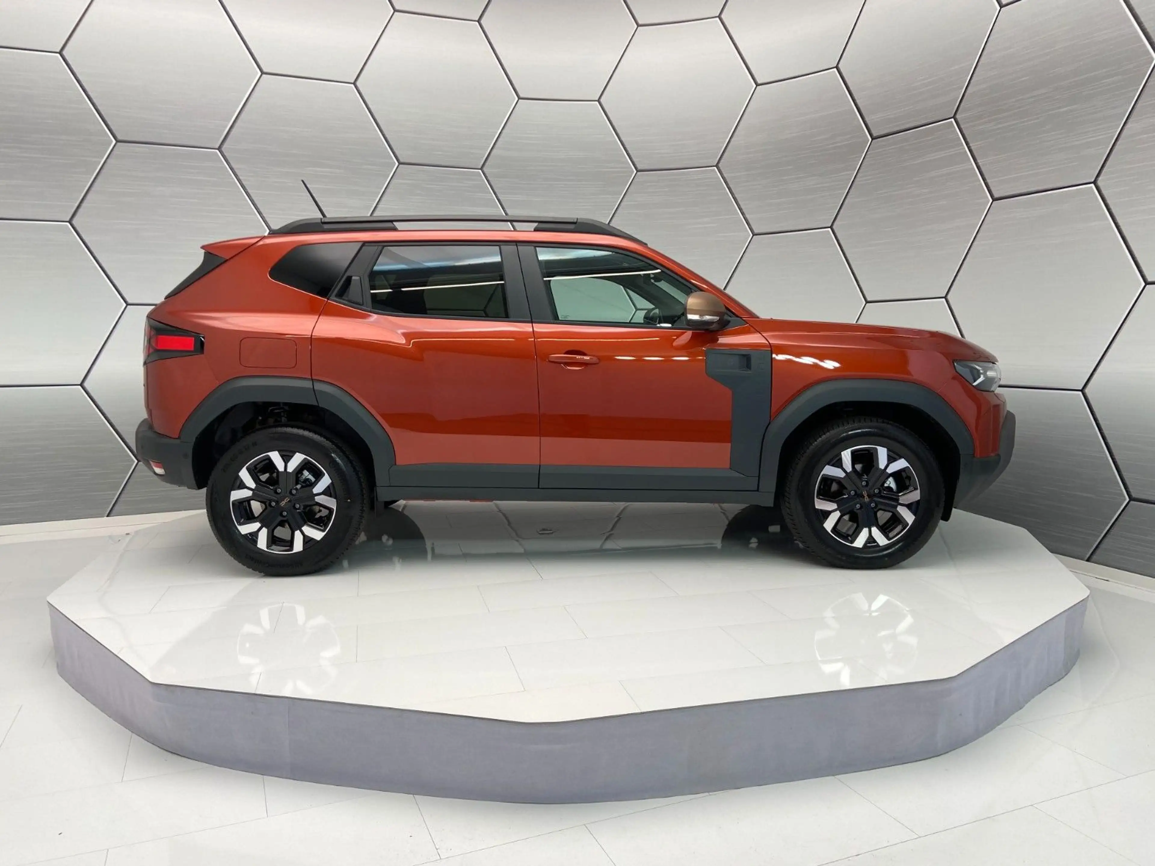 Dacia Duster Extreme hybrid-G 150 4x4 Winter/City — photo 7