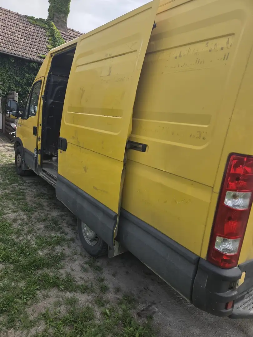 Iveco Daily 29 L 14 AC 3000 2,3 HPT Aut. Жовтий - 2