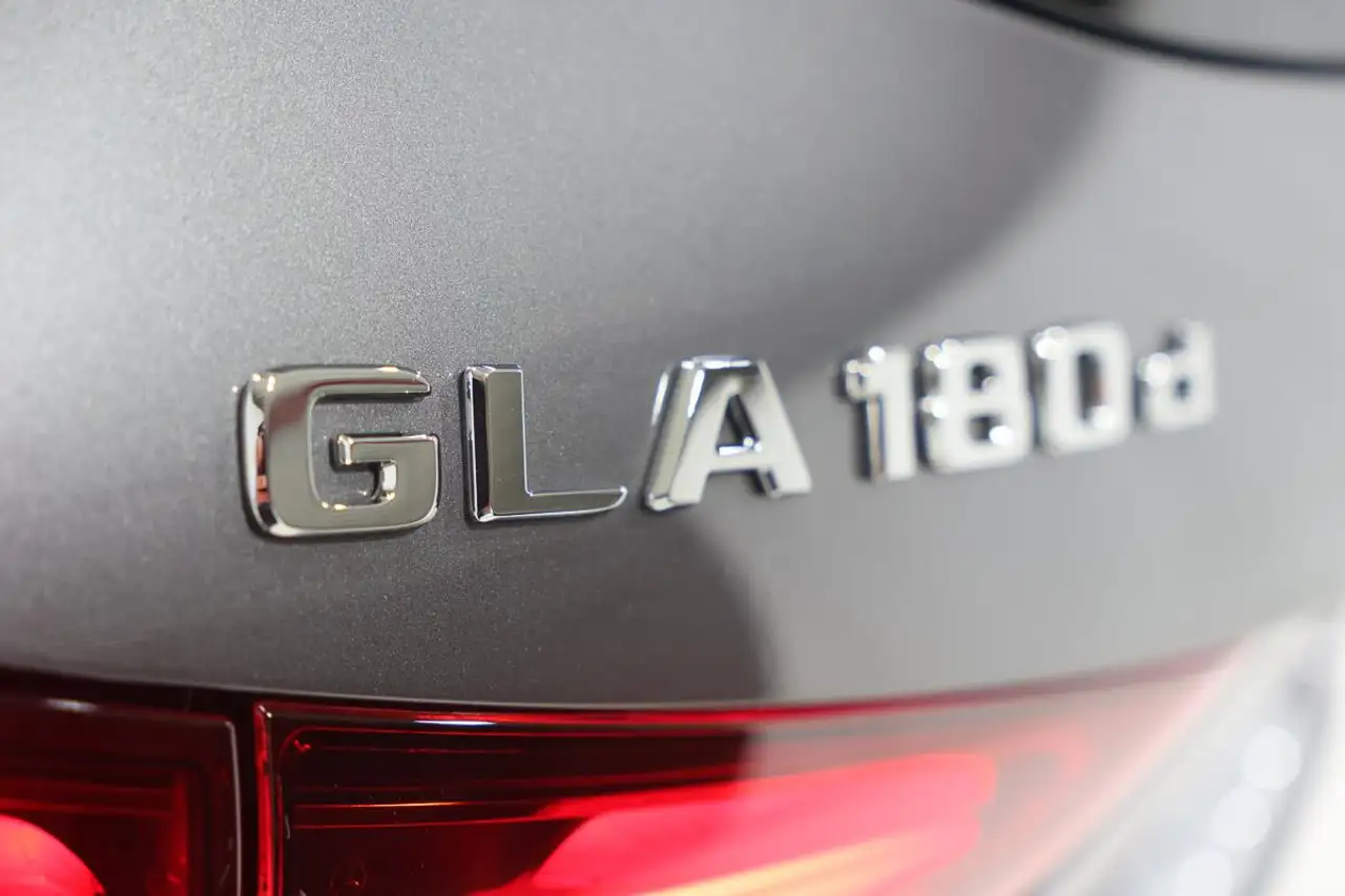 Mercedes-Benz GLA 2026