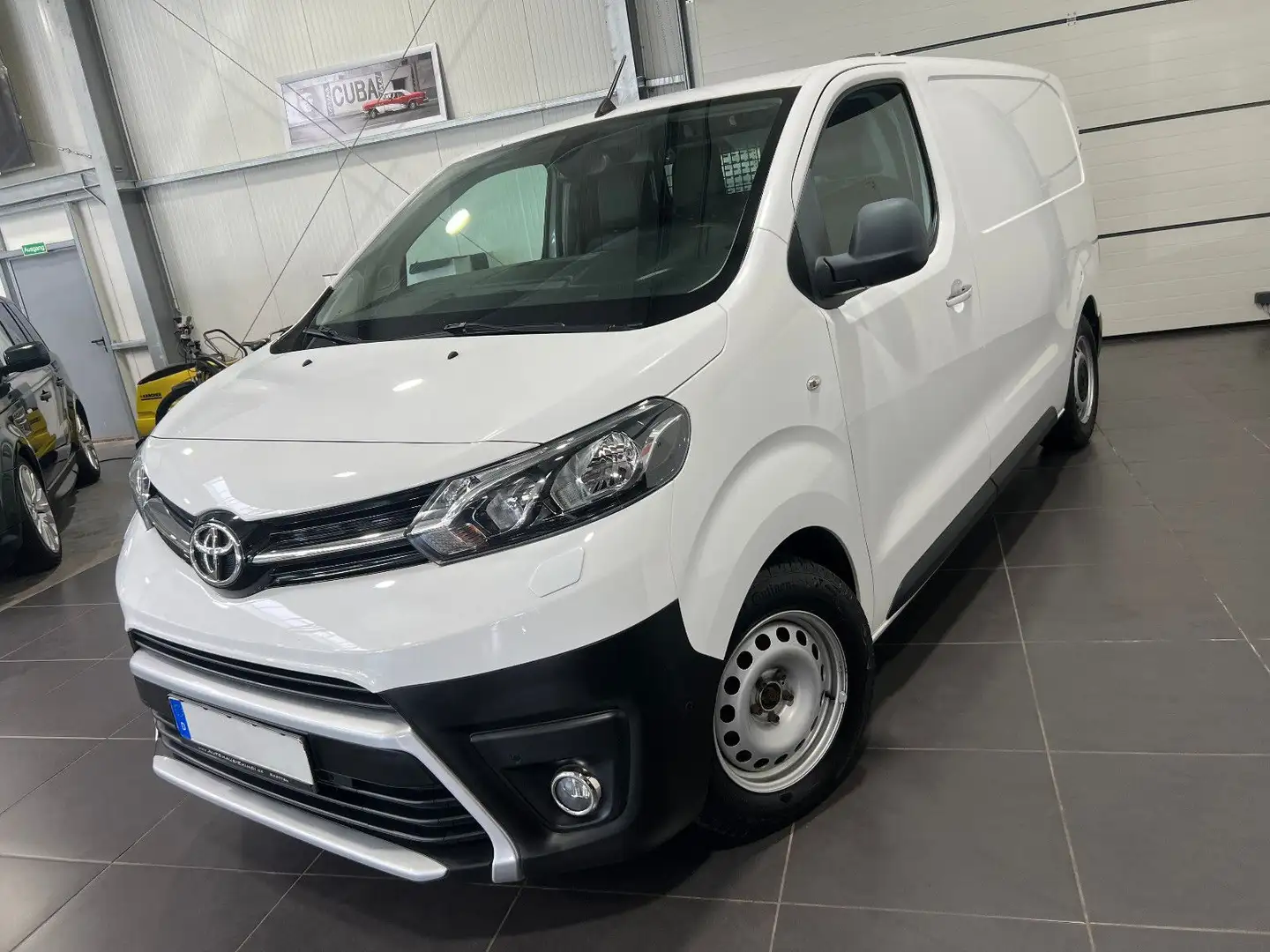 Toyota Proace 1.6 D-4D Kasten *Navi*Klima*Temp*Kamera* Weiß - 1
