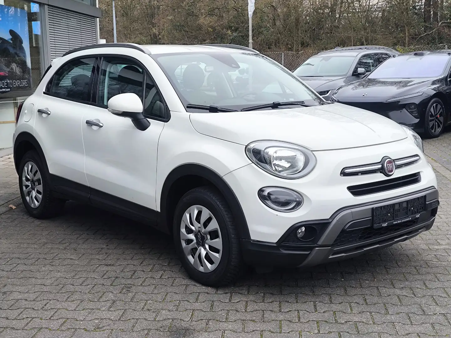 Fiat 500X 1.3 Cross Aut. LEDER+PDC+MFL+TEMP+APPLE+DAB Bílá - 2