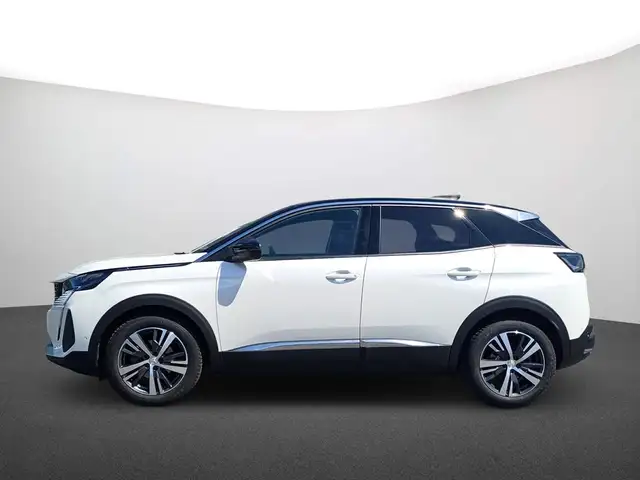 Peugeot 3008 view 4
