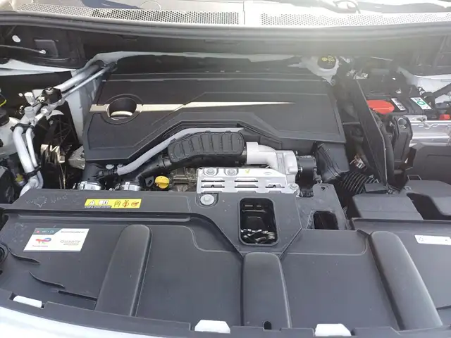 Peugeot 3008 view 5