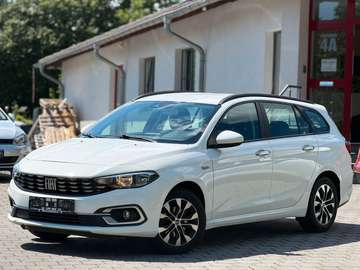 1.0 AHK SHZ CARPLAY TMPMT KLIMA ACC KAMERA