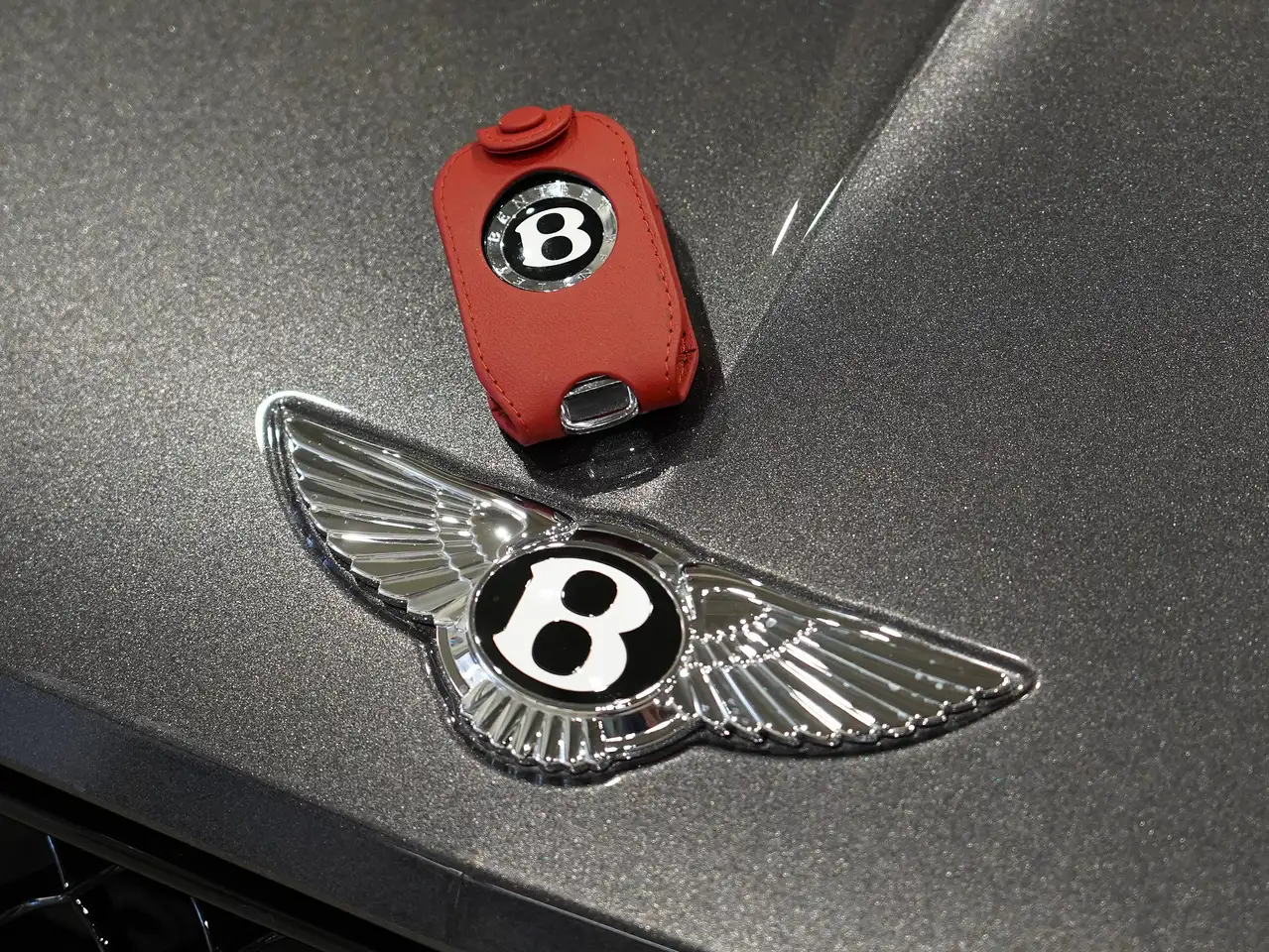 Bentley Continental GT 2022 — фото 11