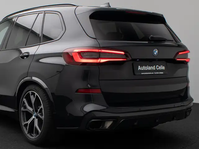 BMW X5 view 16