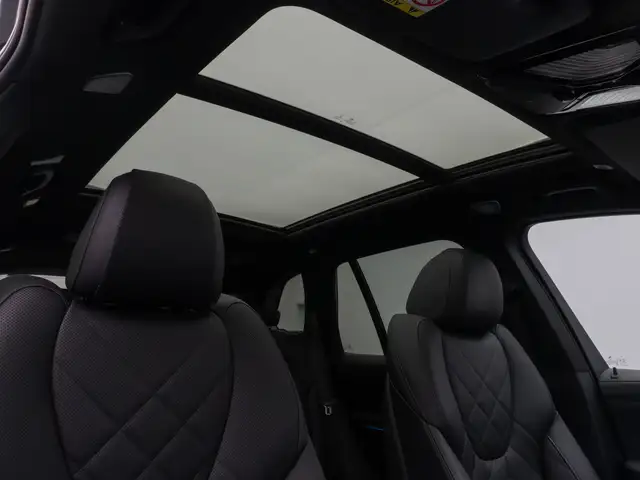 BMW X5 view 30