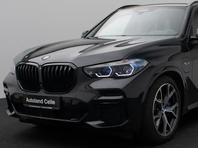 BMW X5 view 17