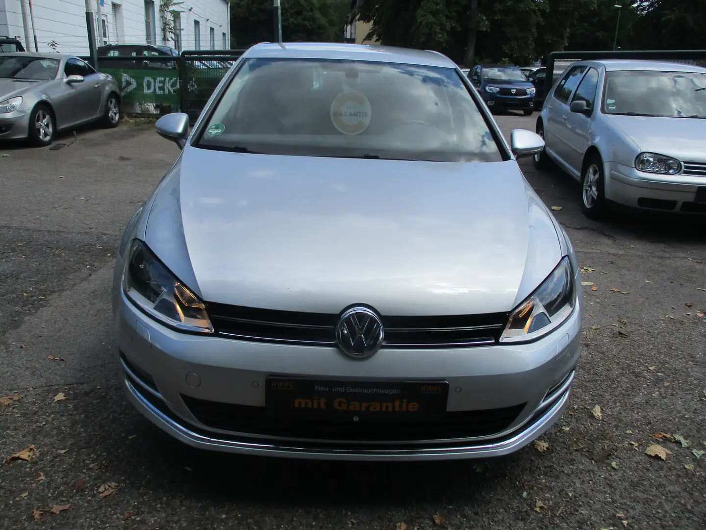 Volkswagen Golf Lounge BMT Grijs - 2