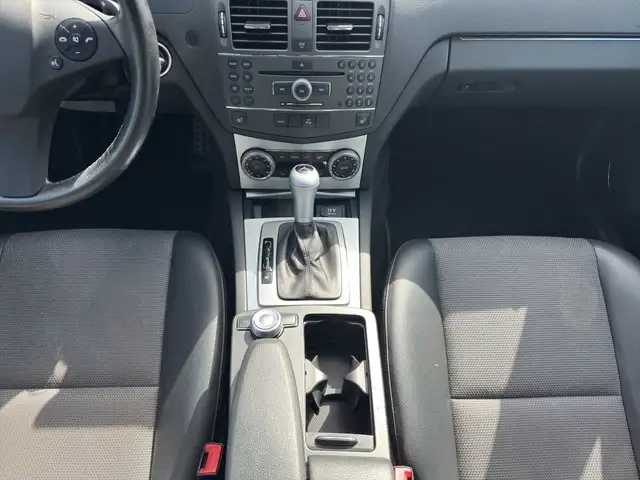 Mercedes-Benz C-Class view 15