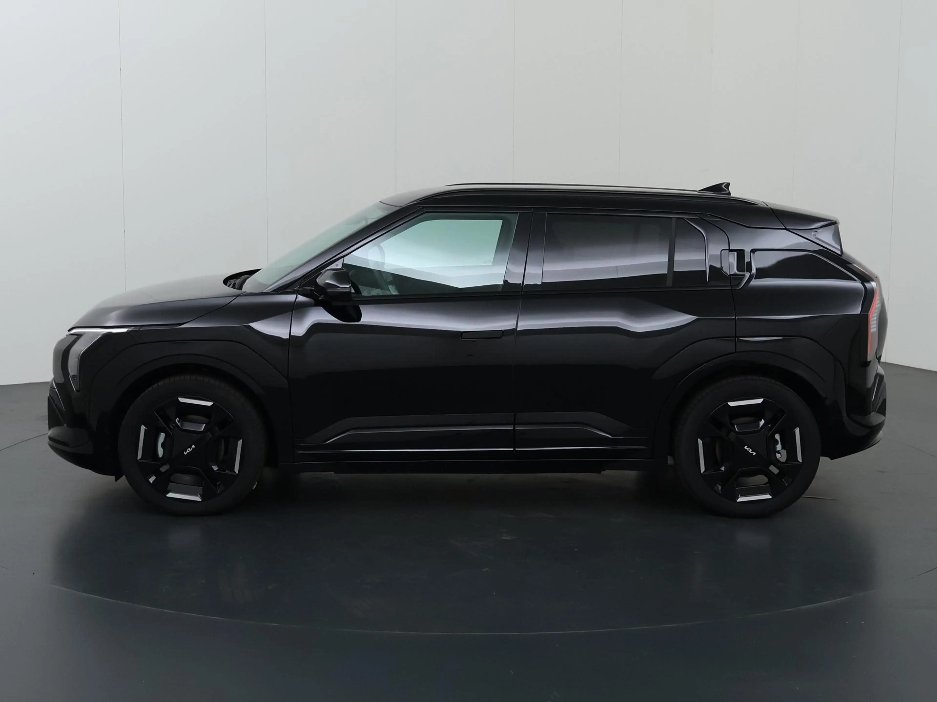 Kia EV3 GT-Line Business Edition 81.4 kWh | 19" lichtmetal — photo 5