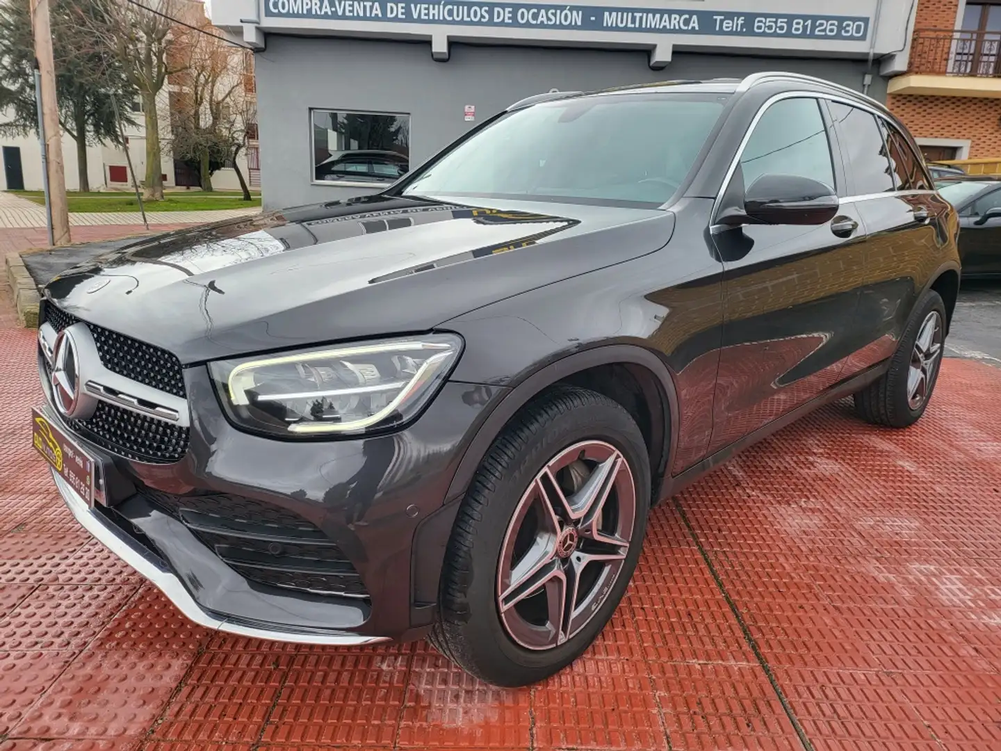 Mercedes-Benz GLC 300 300de 4Matic 9G-Tronic Gris - 1