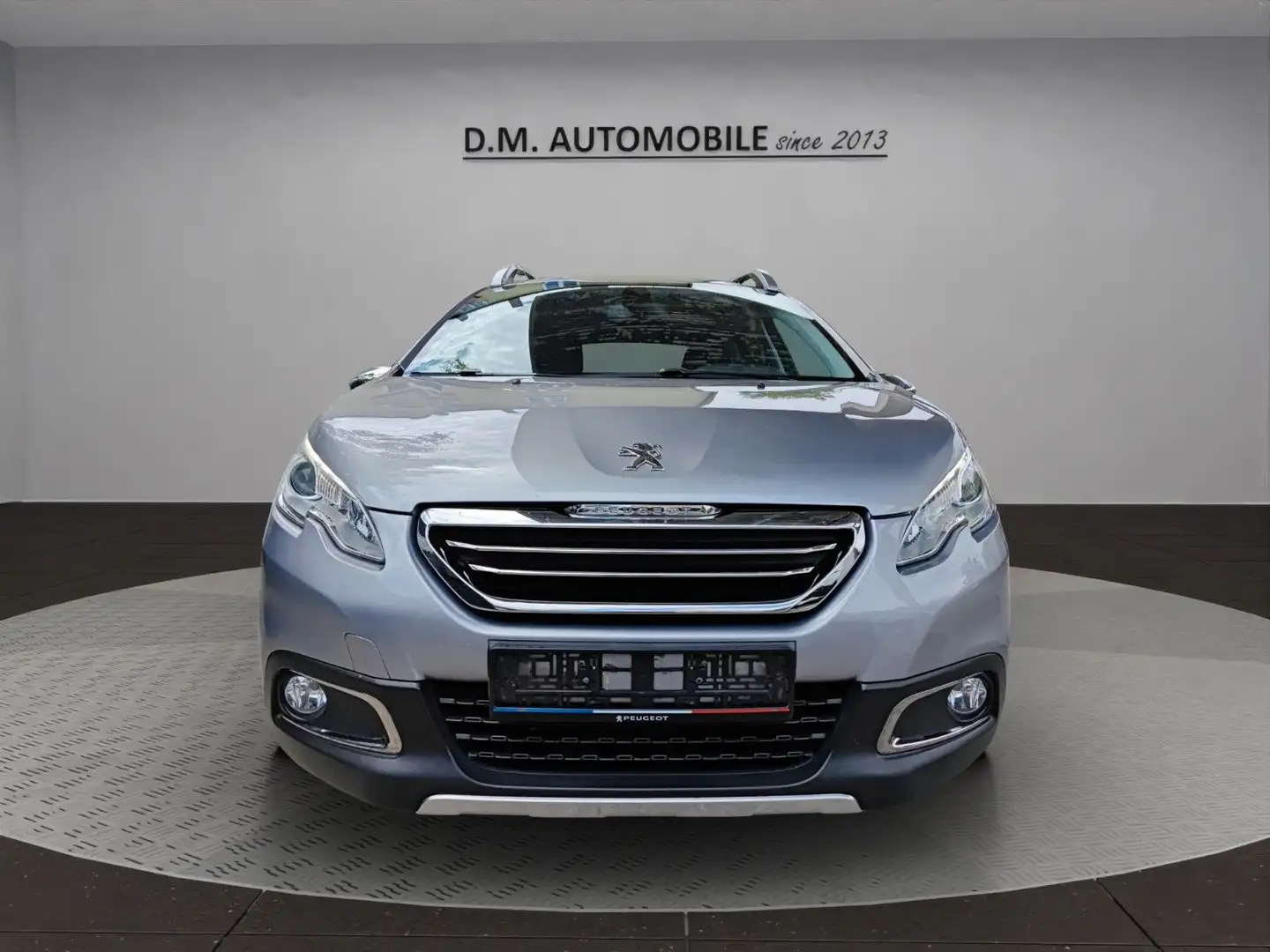 Peugeot 2008 Allure Navi Klimaaut. SHZ PDC SR WR Gris - 2