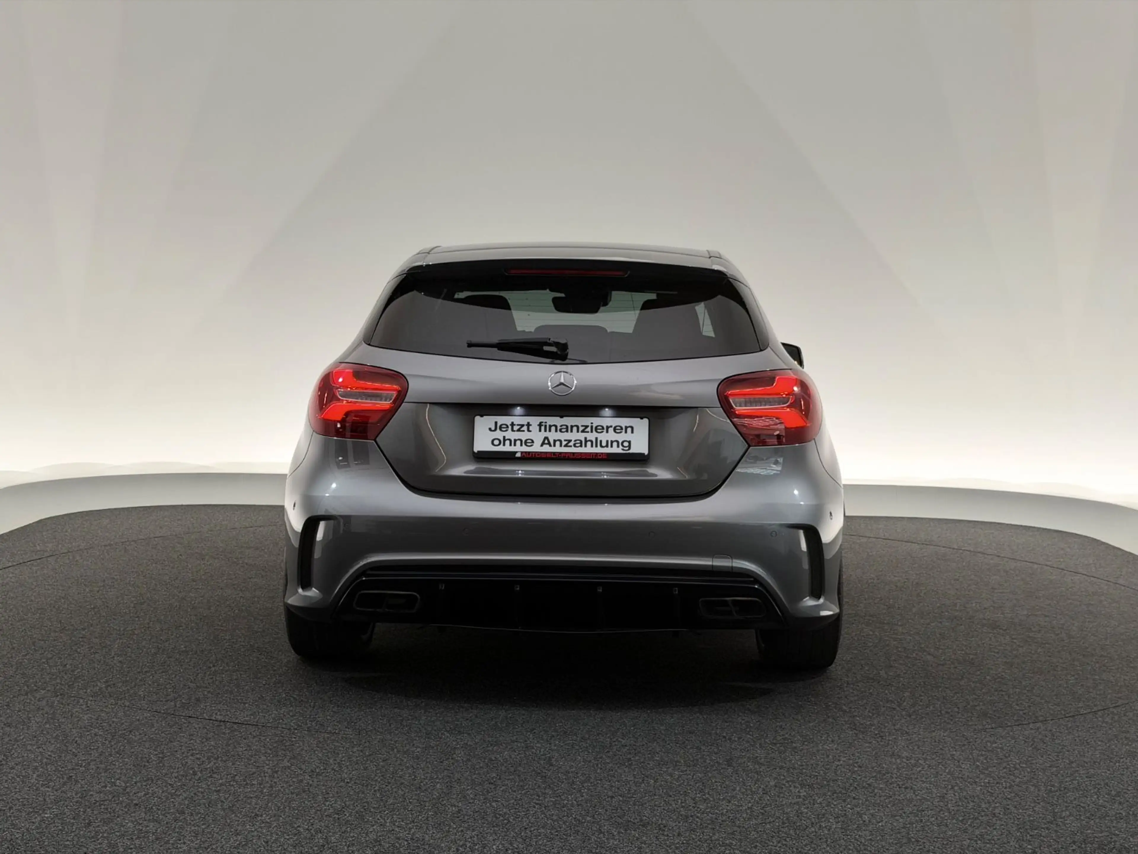 Mercedes-Benz A 45 AMG 4Ma.*NIGHT*LED-PANO-R.KAM-TEMPO-SHZ-19" — photo 6
