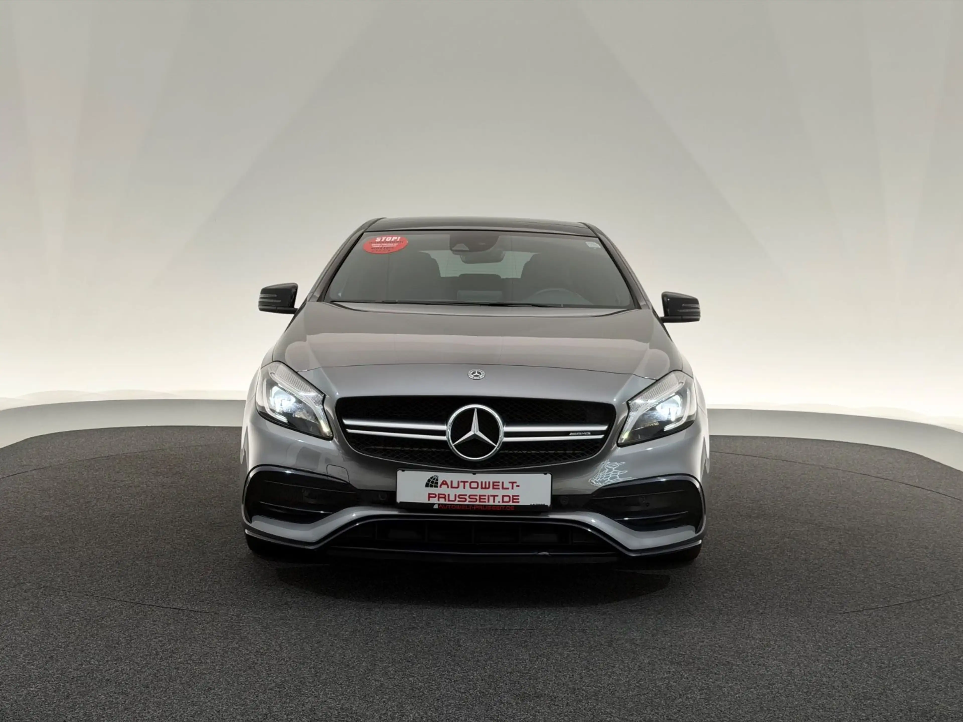 Mercedes-Benz A 45 AMG 4Ma.*NIGHT*LED-PANO-R.KAM-TEMPO-SHZ-19" — photo 2