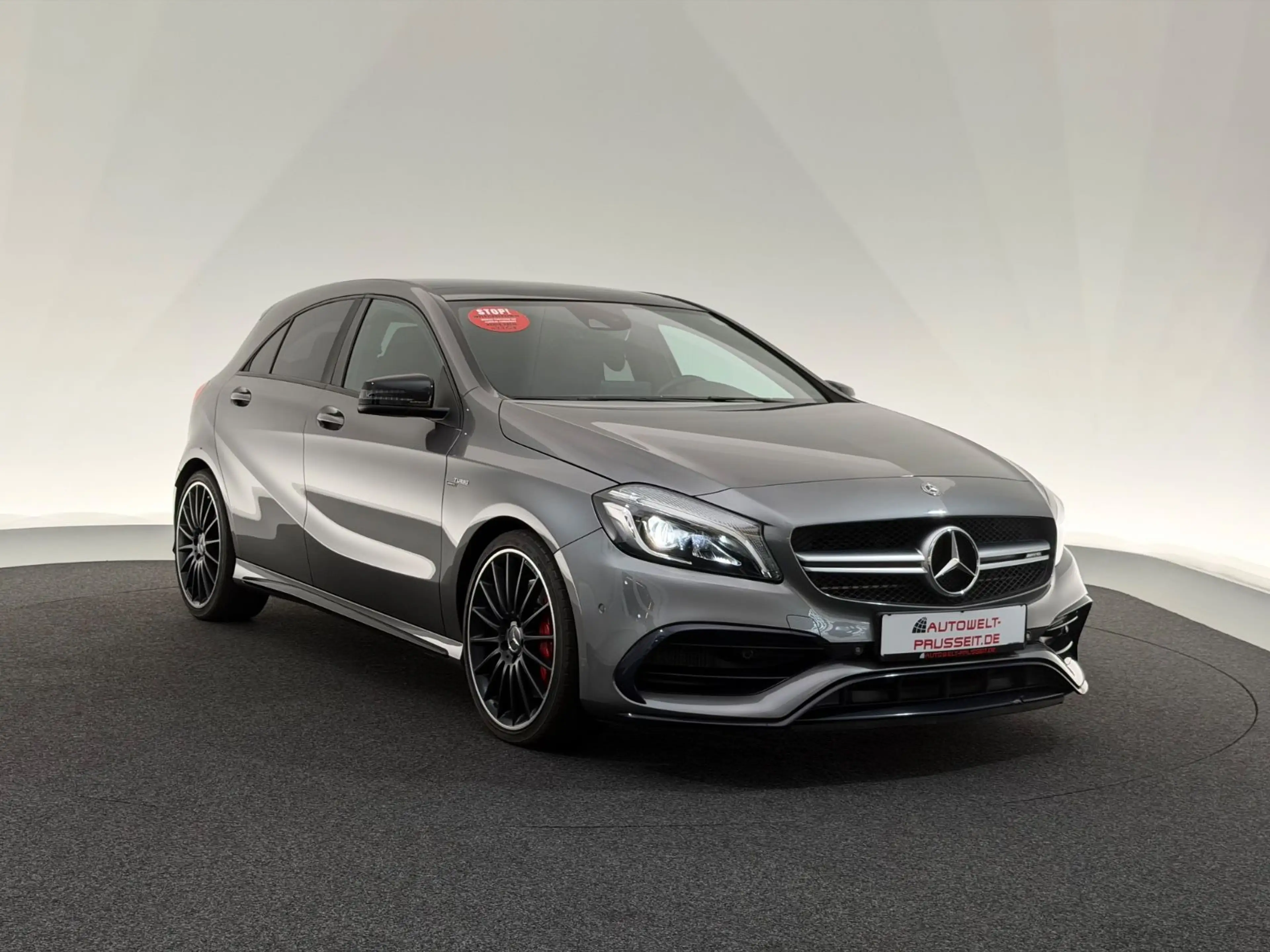 Mercedes-Benz A 45 AMG 4Ma.*NIGHT*LED-PANO-R.KAM-TEMPO-SHZ-19"