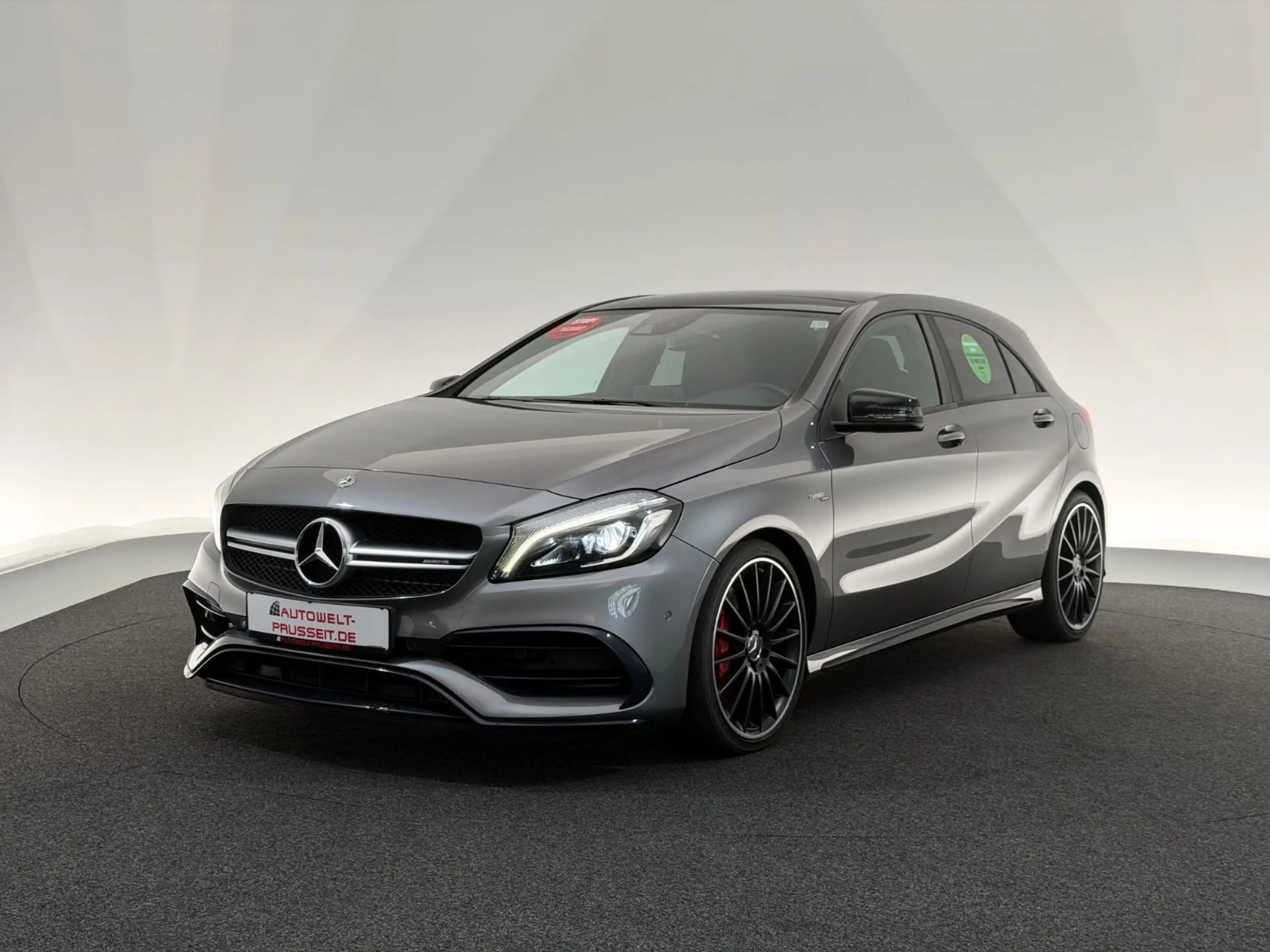 Mercedes-Benz A 45 AMG 4Ma.*NIGHT*LED-PANO-R.KAM-TEMPO-SHZ-19" — photo 3
