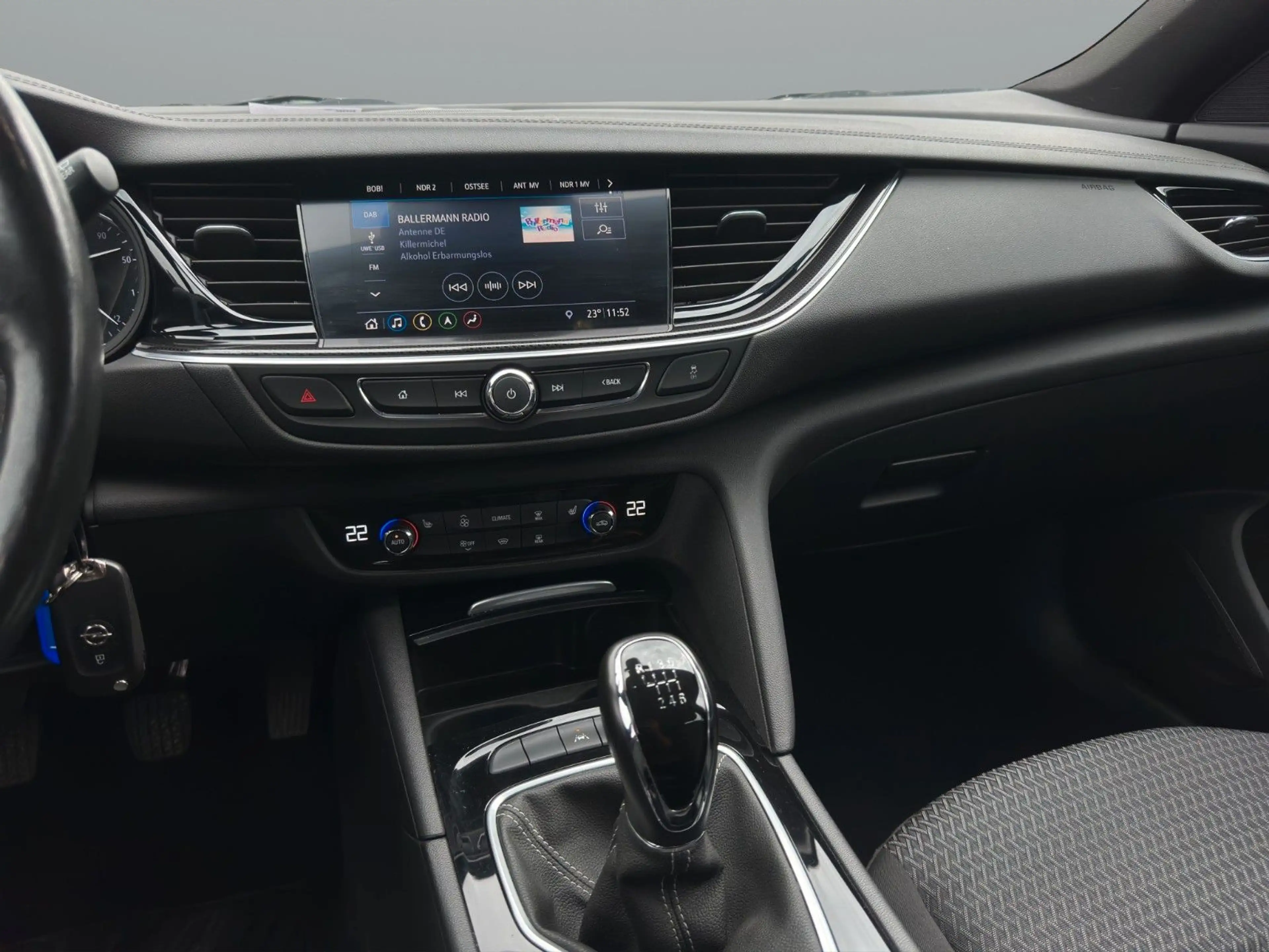 Opel Insignia B ST Premium "Business" Voll-LED/Navi — photo 15